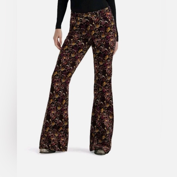 Wrangler Women‎ Corduroy High Rise Fierce Flare Jeans NWT Floral - Picture 1 of 5